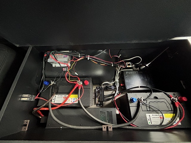 キャンピングカーバンコン