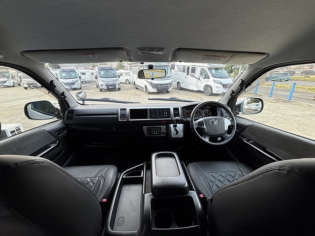 キャンピングカーバンコン