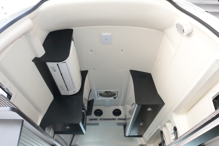 キャンピングカーバンコン