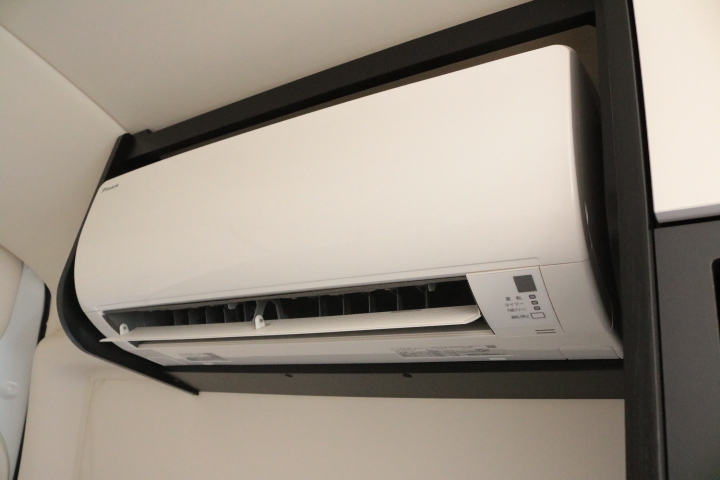 キャンピングカーバンコン