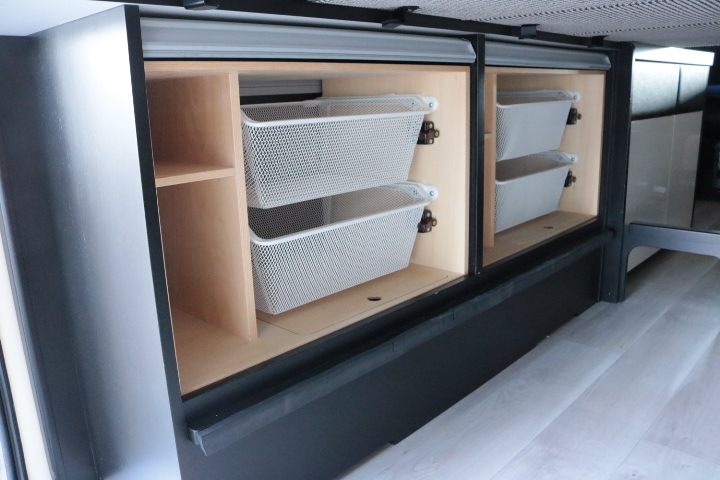 キャンピングカーバンコン