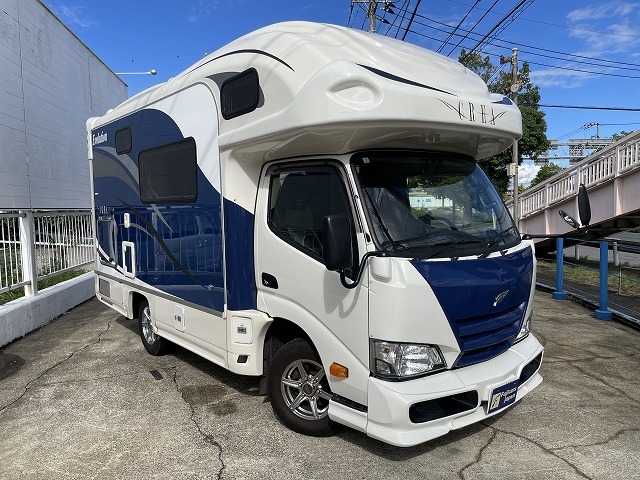キャンピングカーキャブコン