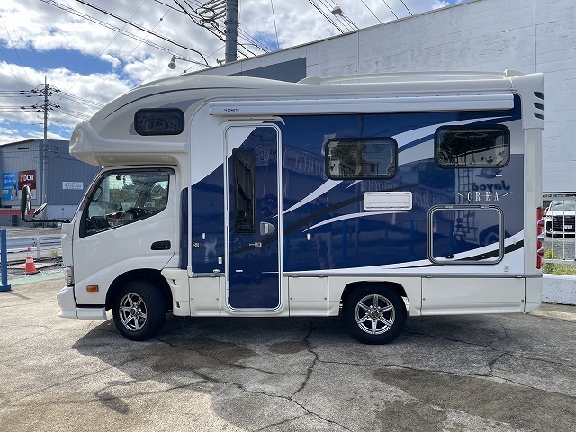 キャンピングカーキャブコン