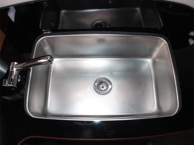 キャンピングカーキャブコン