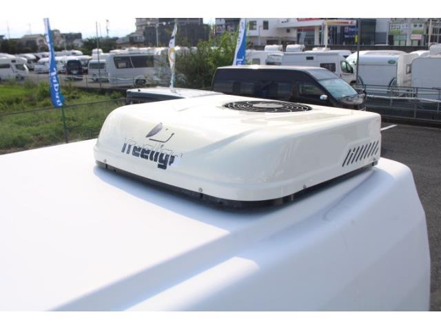 キャンピングカーキャブコン