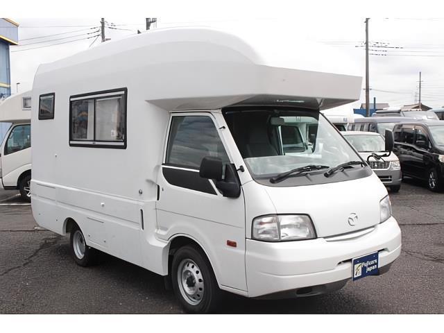 キャンピングカーキャブコン