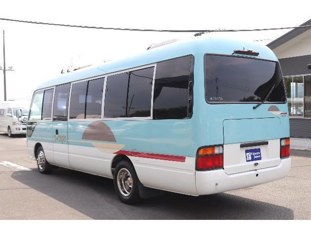 キャンピングカーバスコン