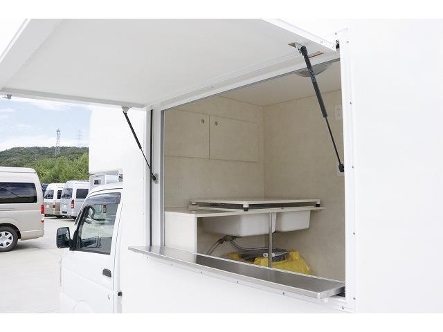 日産NT100クリッパー