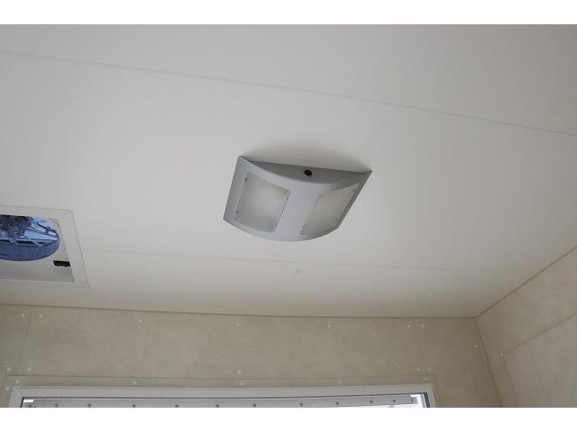 日産NT100クリッパー