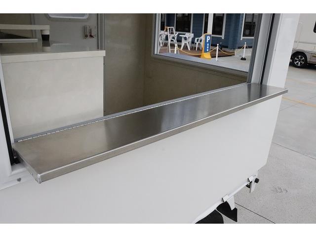 日産NT100クリッパー