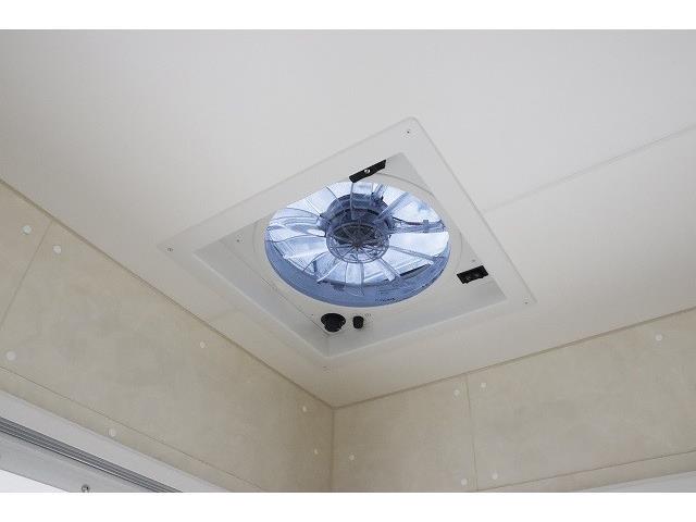 日産NT100クリッパー