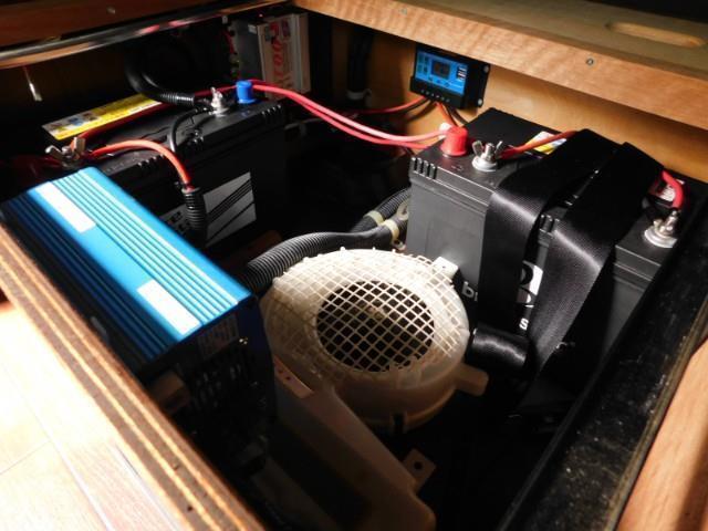 キャンピングカーバンコン