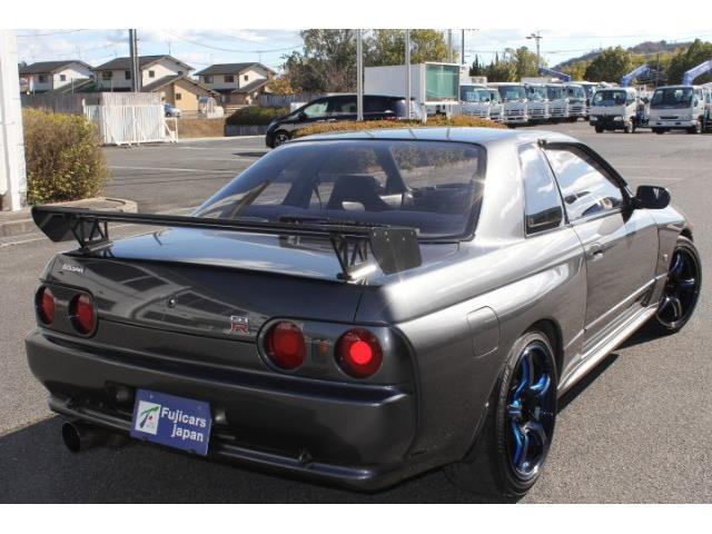 日産スカイライン