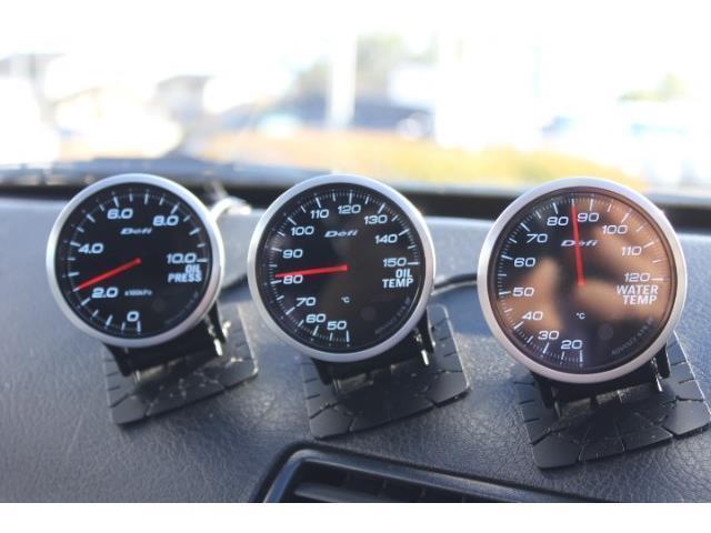 日産スカイライン