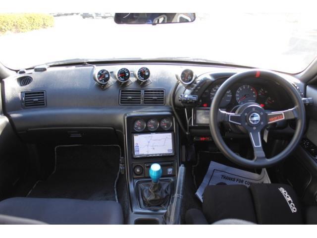 日産スカイライン