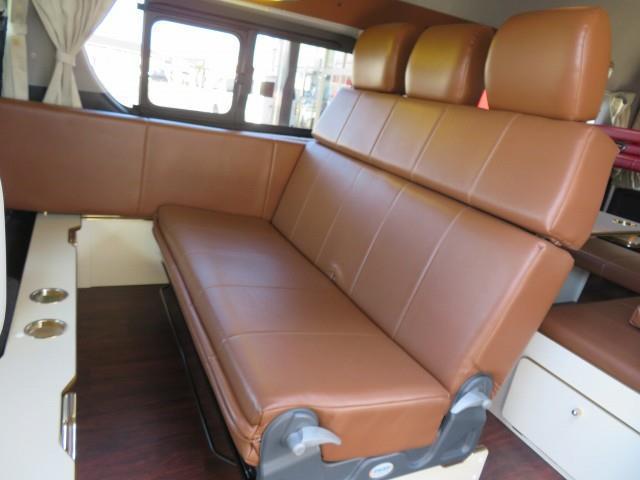 キャンピングカーバンコン