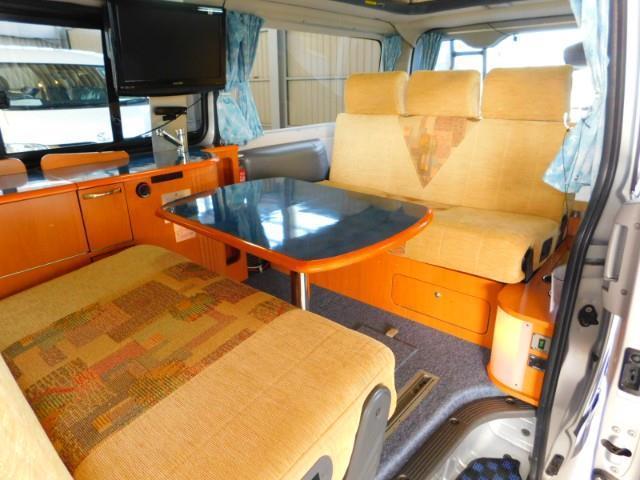 キャンピングカーバンコン