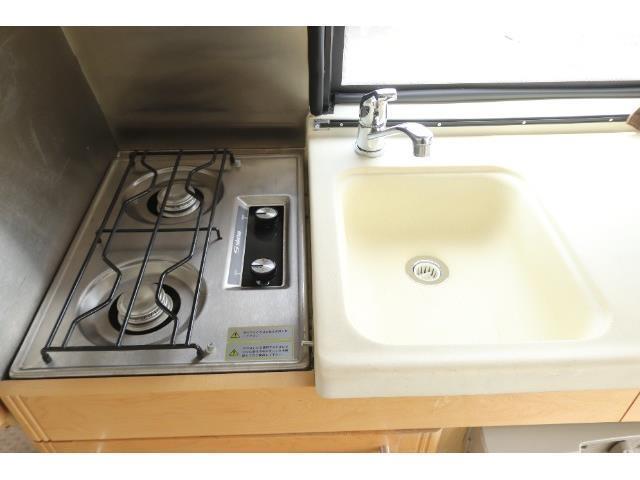 キャンピングカーバンコン