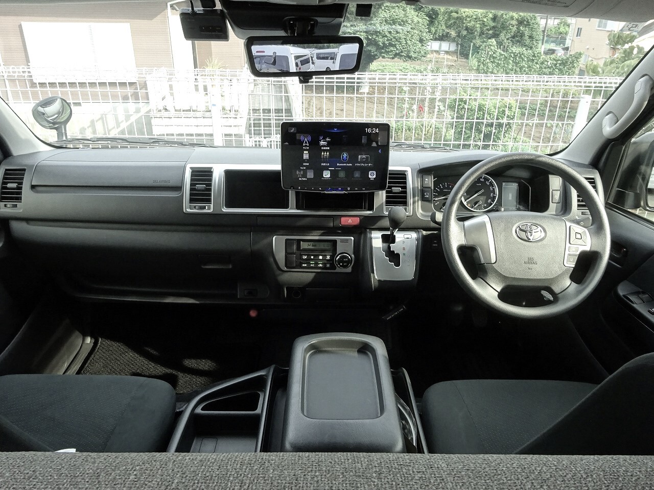 キャンピングカーバンコン