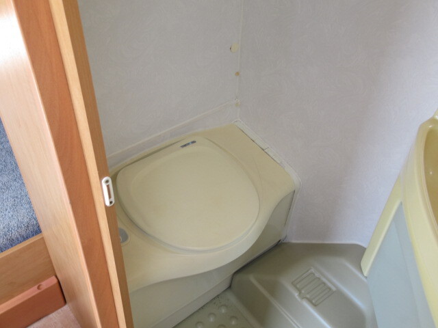 キャンピングカートレーラー