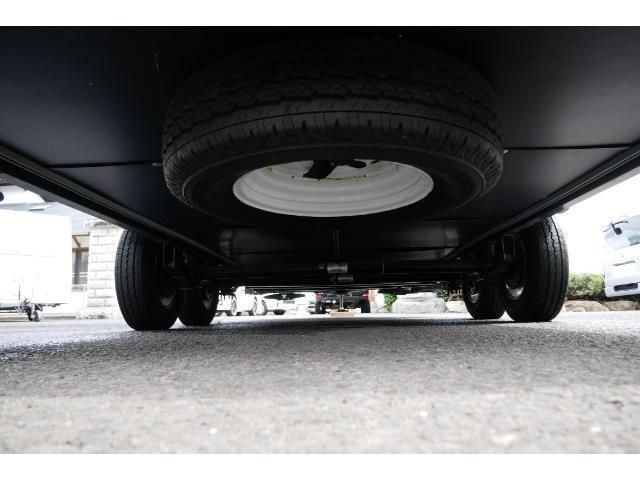 キャンピングカートレーラー