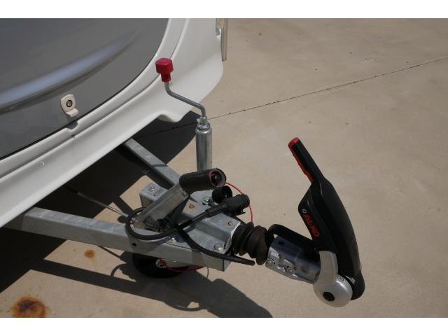 キャンピングカートレーラー