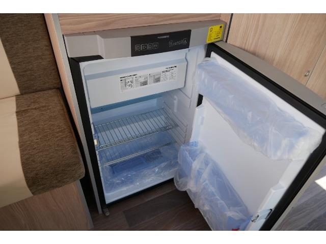 キャンピングカートレーラー