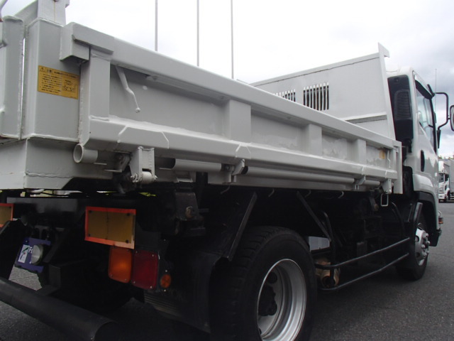 いすゞフォワード