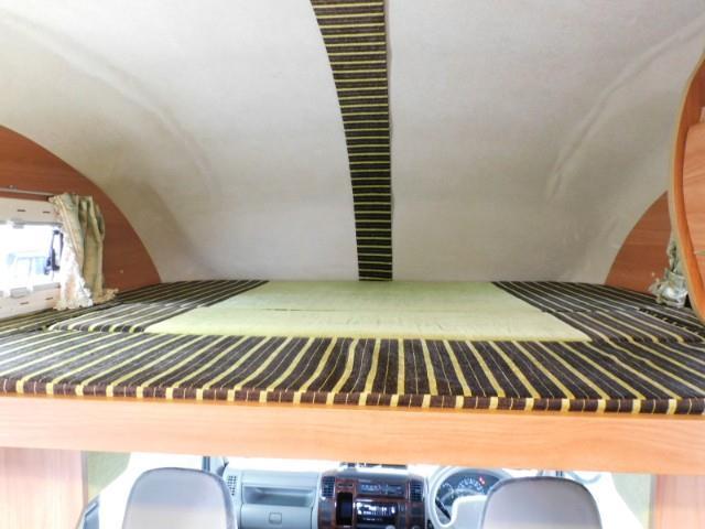 キャンピングカーキャブコン