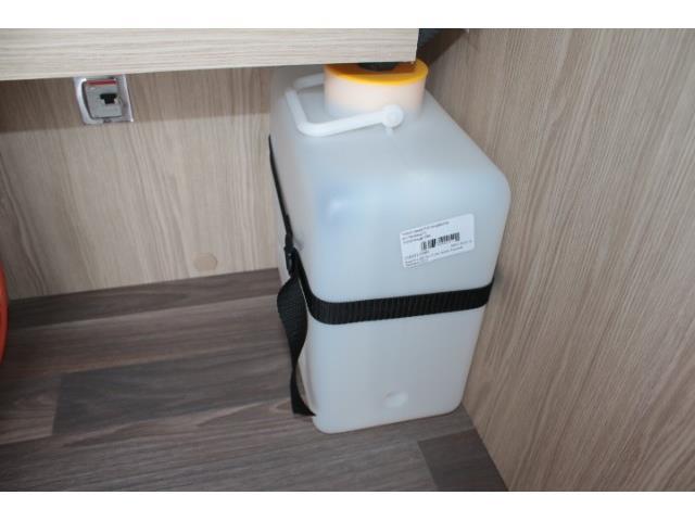 キャンピングカートレーラー