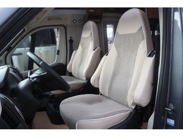 キャンピングカーキャブコン