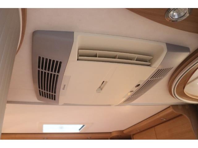 キャンピングカーキャブコン