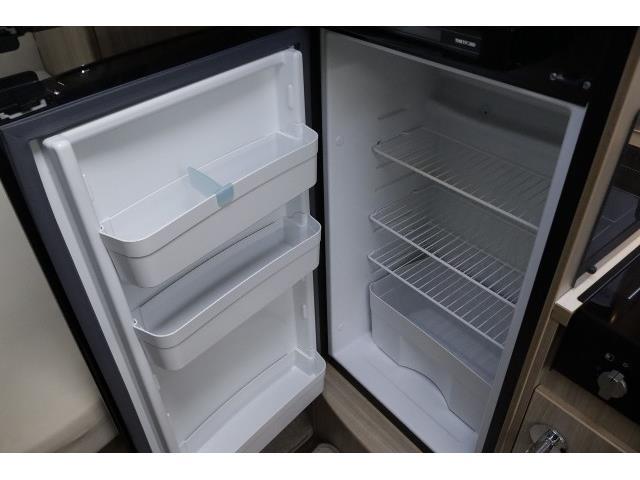 キャンピングカーバスコン