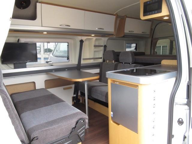 キャンピングカーバンコン