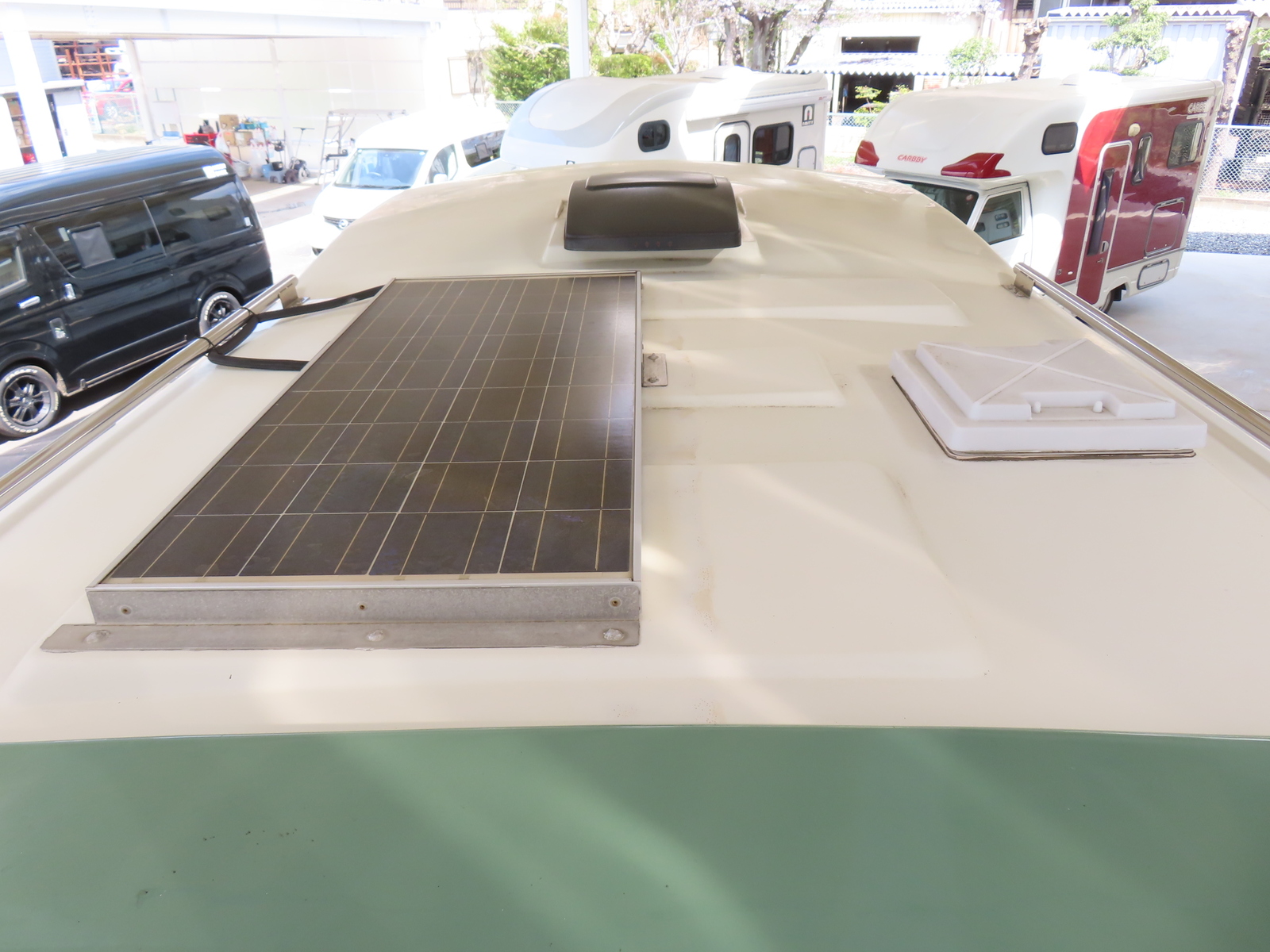 キャンピングカーキャブコン