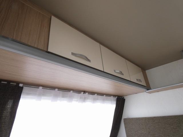 キャンピングカートレーラー