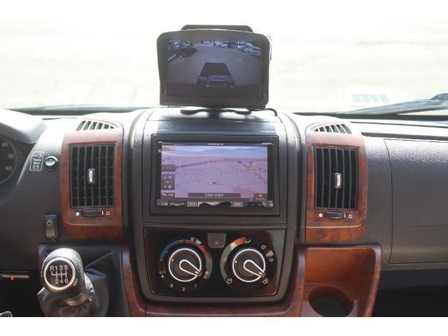 キャンピングカーキャブコン