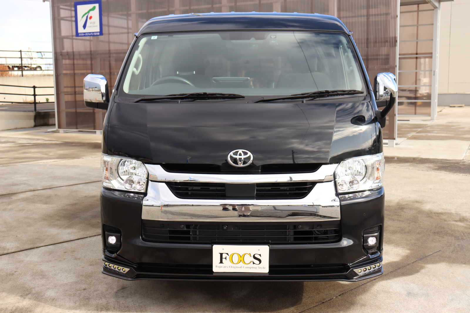 キャンピングカーバンコン