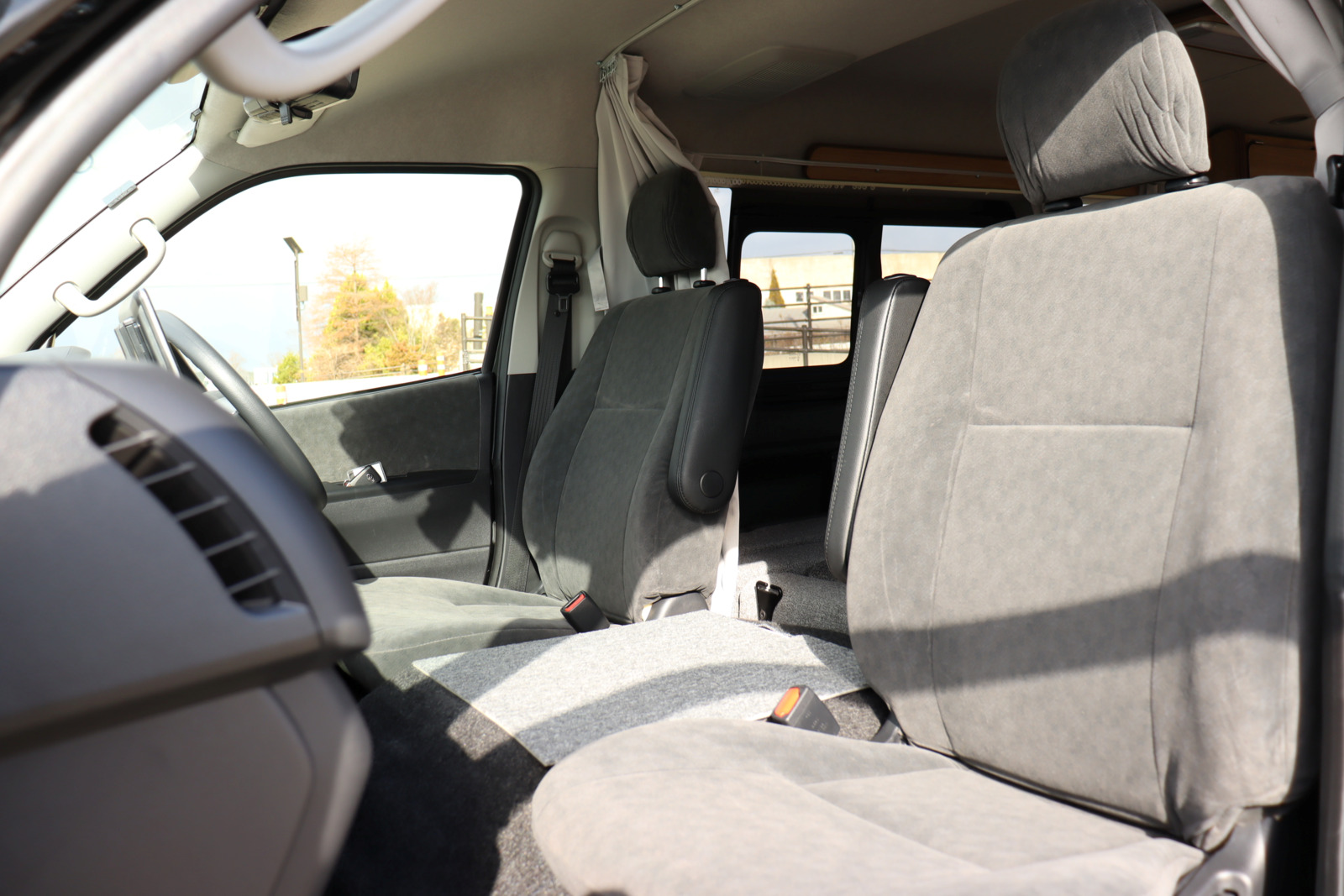 キャンピングカーバンコン