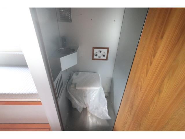 キャンピングカートレーラー