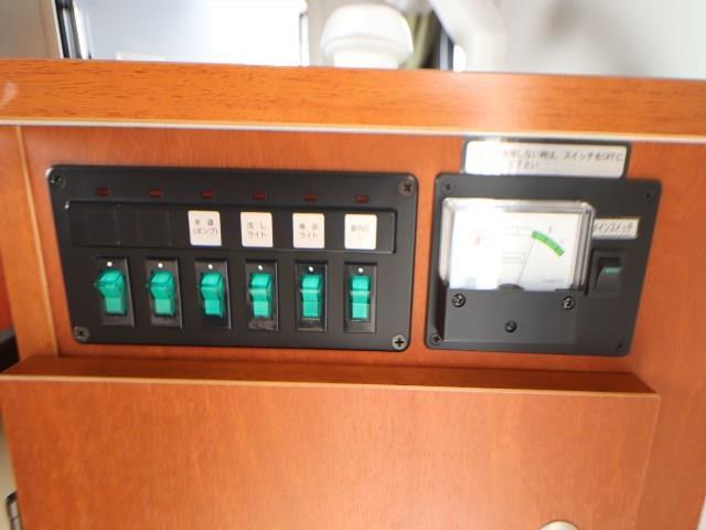 キャンピングカー軽キャンパー