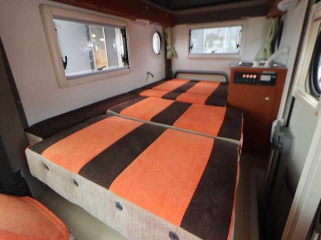 キャンピングカー軽キャンパー