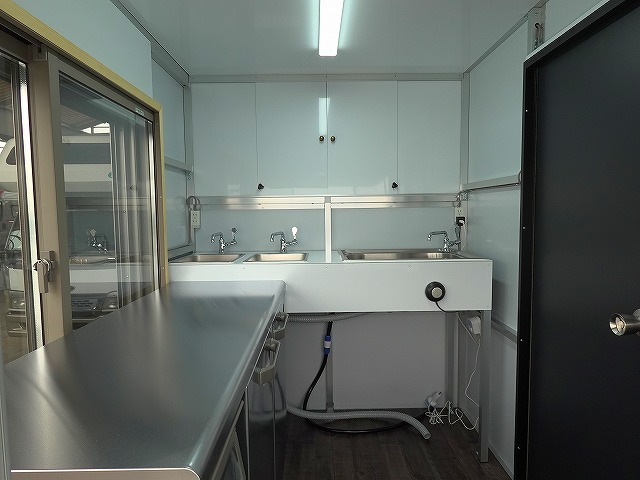 三菱ミニキャブ