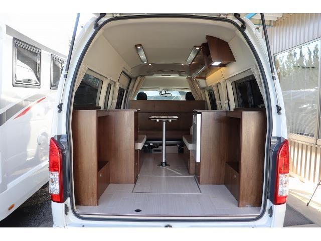 キャンピングカーバンコン