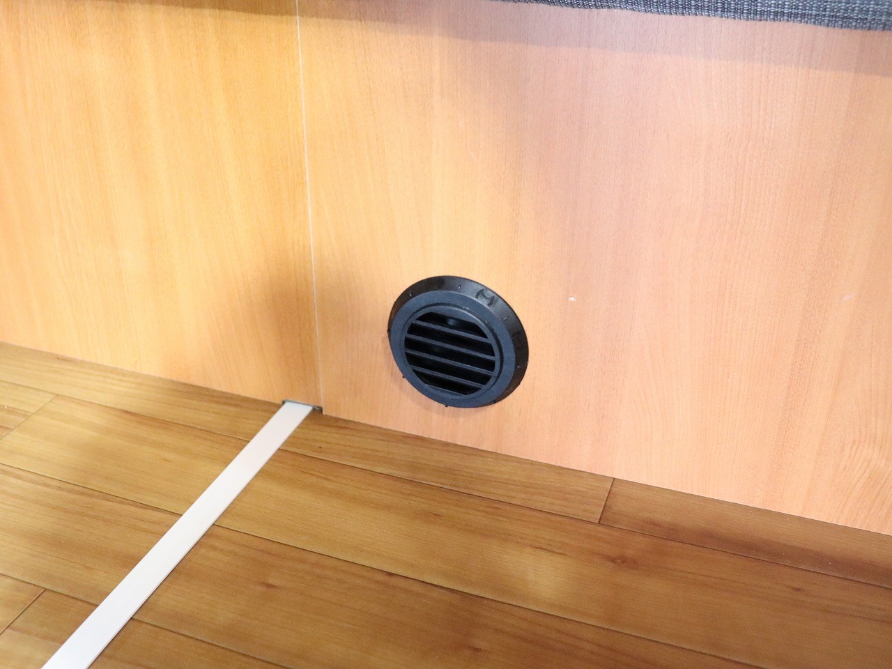 キャンピングカー軽キャンパー