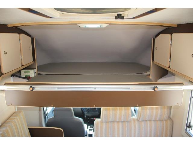 キャンピングカーキャブコン