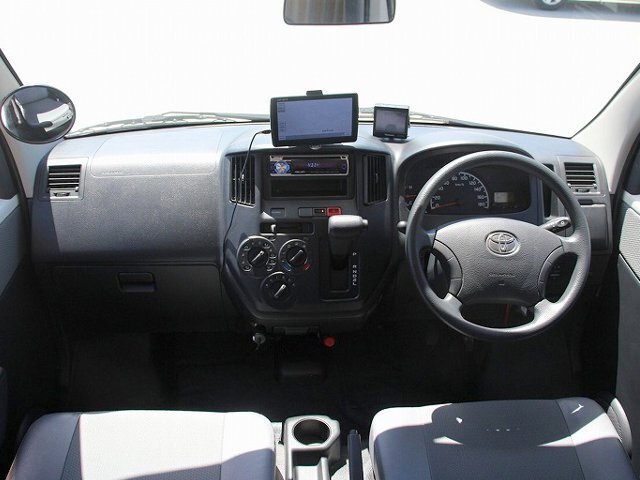 キャンピングカーキャブコン