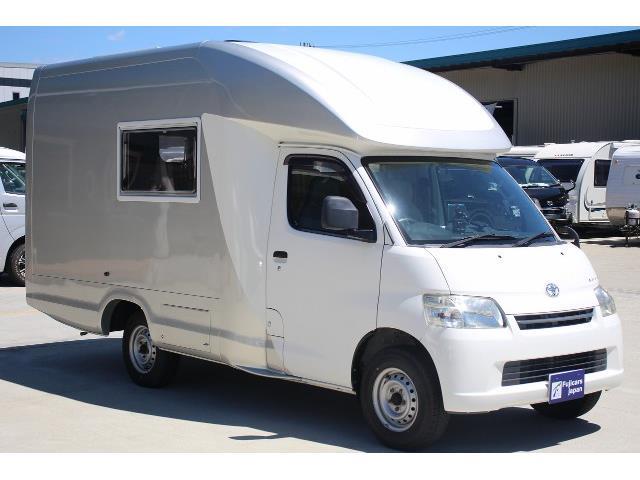 キャンピングカーキャブコン