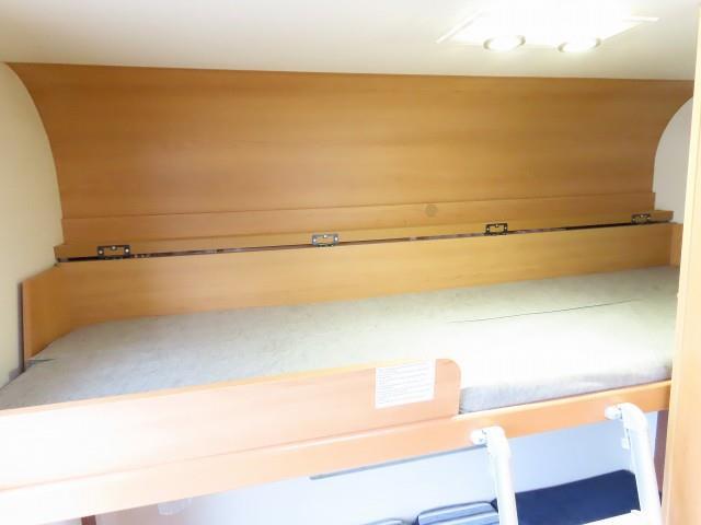 キャンピングカートレーラー