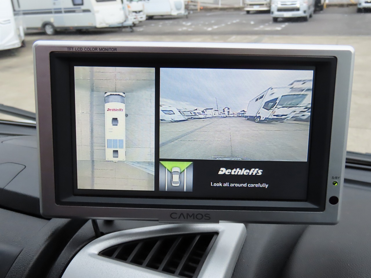 キャンピングカーキャブコン